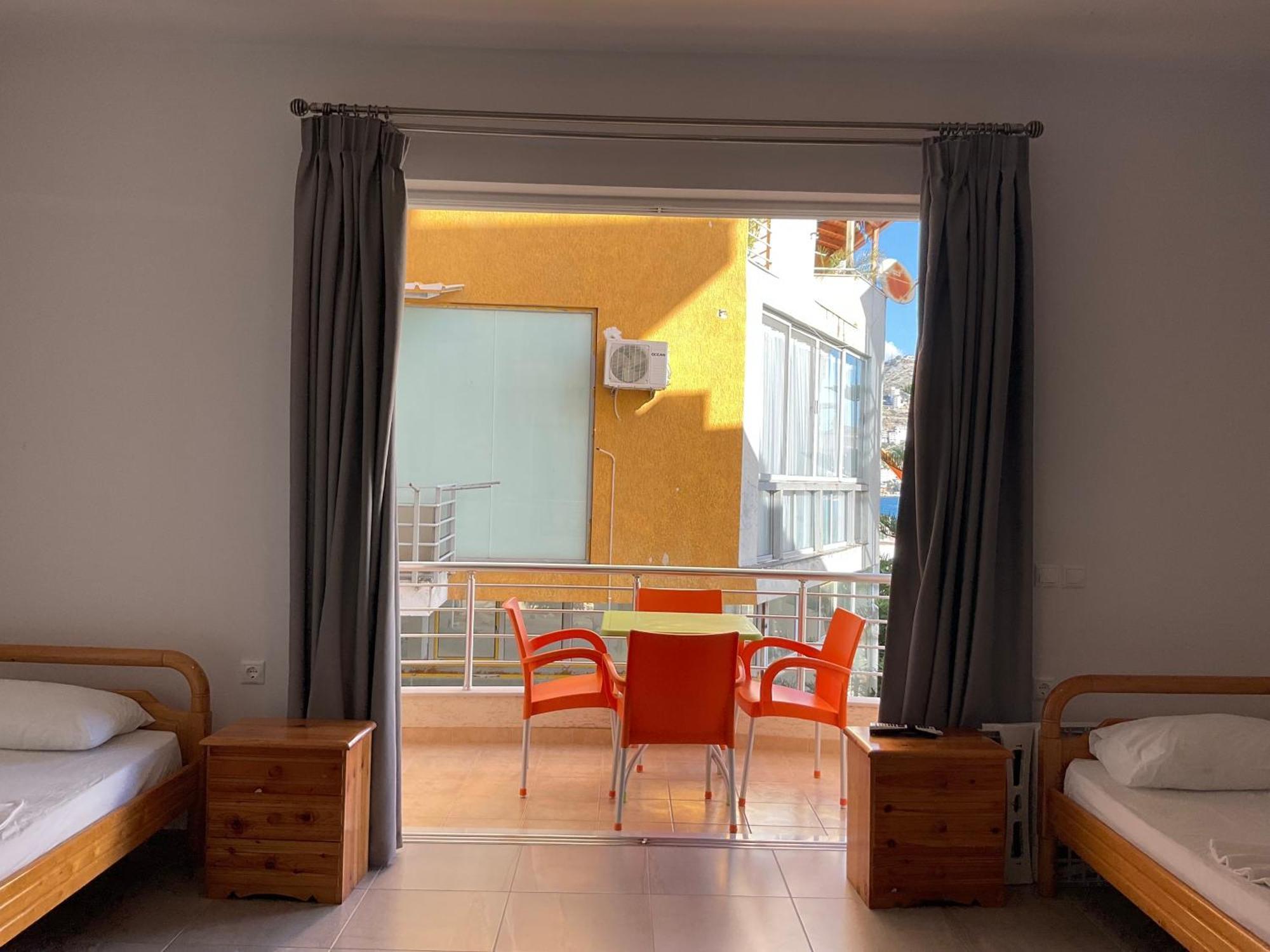 Mojito Beach Apartments With Free Parking Sarandë 部屋 写真