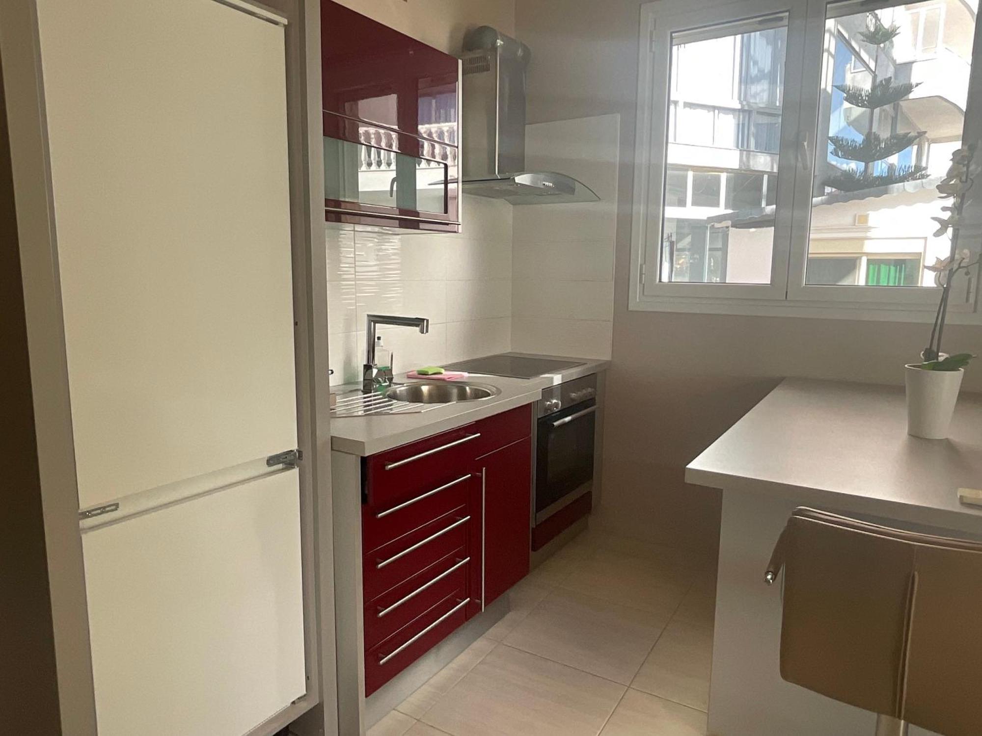 Mojito Beach Apartments With Free Parking Sarandë エクステリア 写真