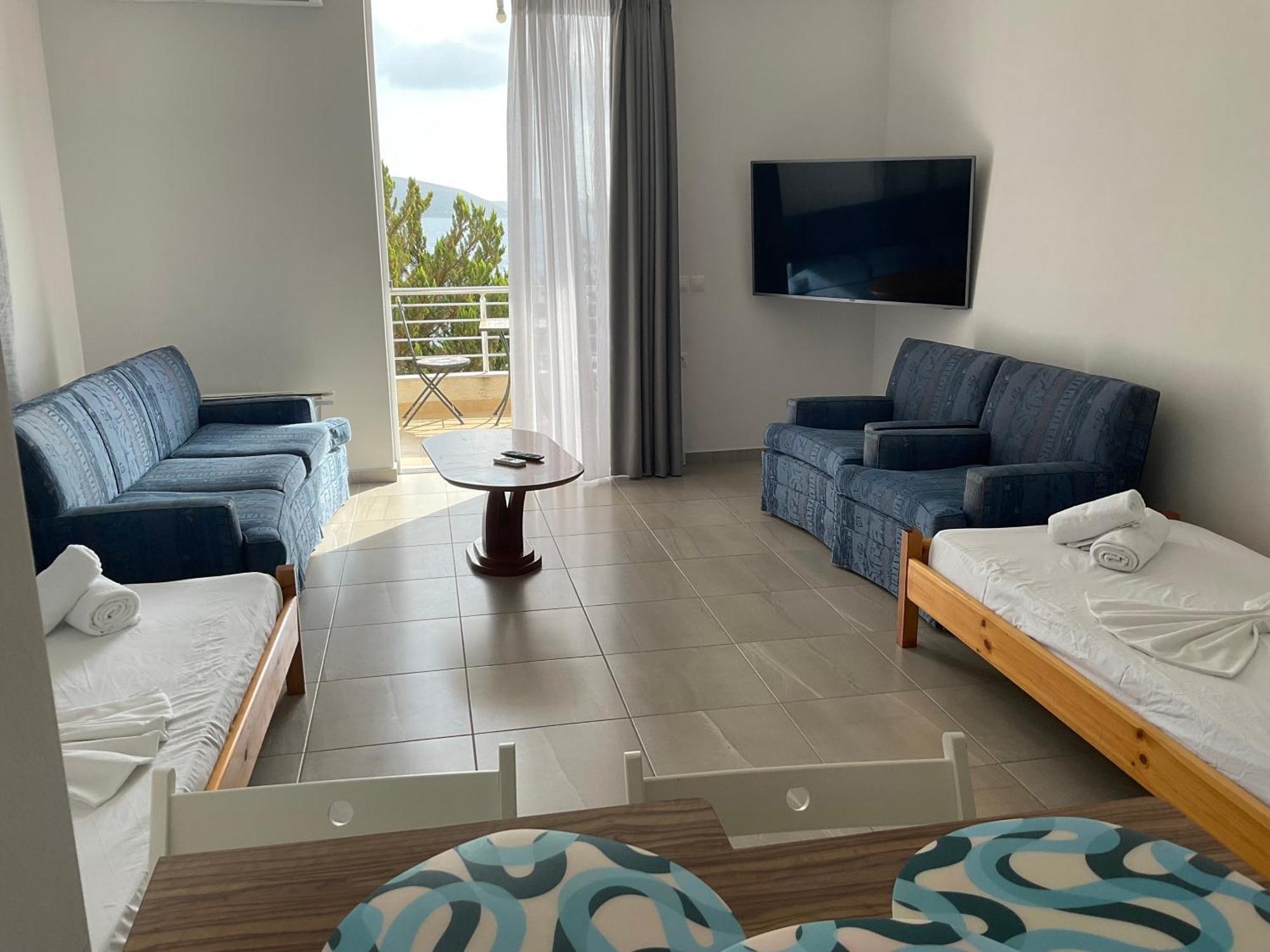 Mojito Beach Apartments With Free Parking Sarandë 部屋 写真